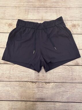 CRZ Yoga Elastic Waist Drawstring Shorts - Medium
